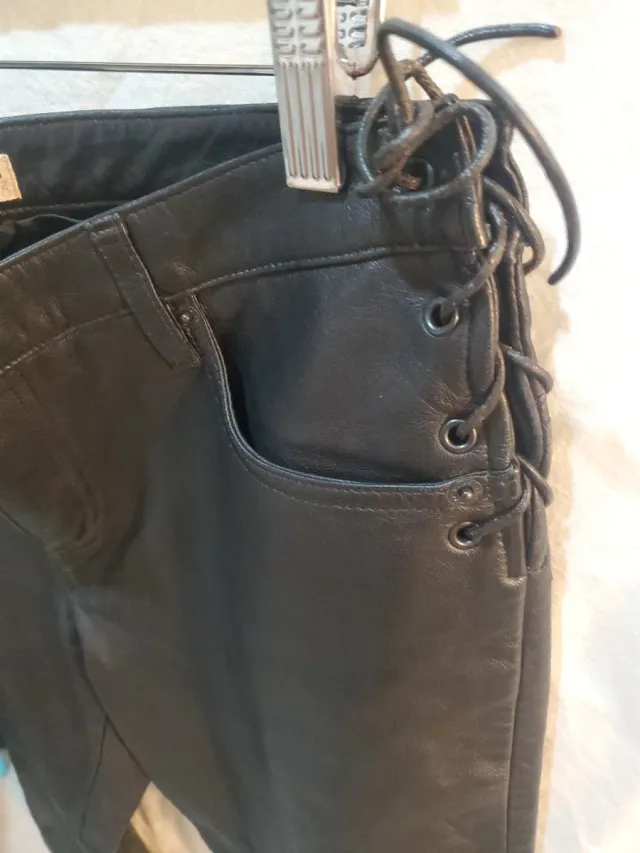 Pantalón Cuero Tommy Hilfiger Negro