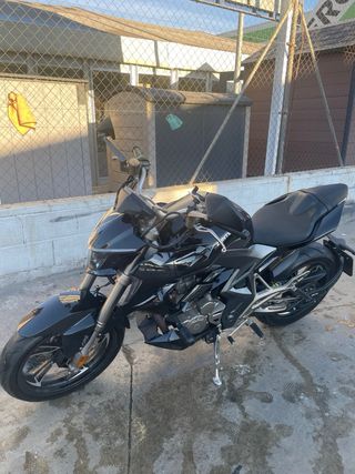 Moto Zontes R310 Negra