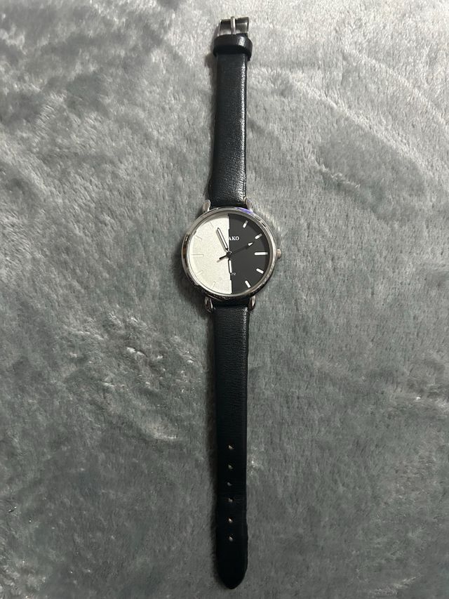 Reloj Ylaro Negro y Plateado