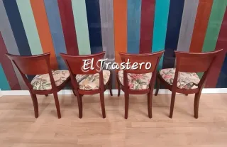 MESA Y CUATRO SILLAS