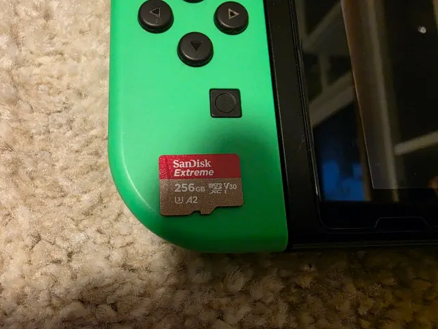 Nintendo Switch Completo con Accessori