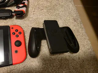 Nintendo Switch Completo con Accessori