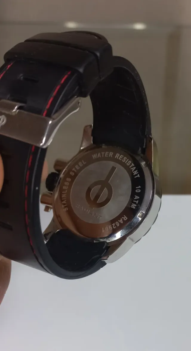 Reloj Radiant Caballero Negro y Plateado