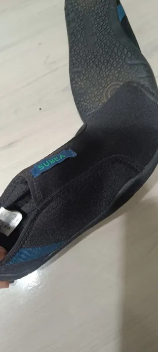 Escarpines Subea Talla 40/41 Negro/Azul