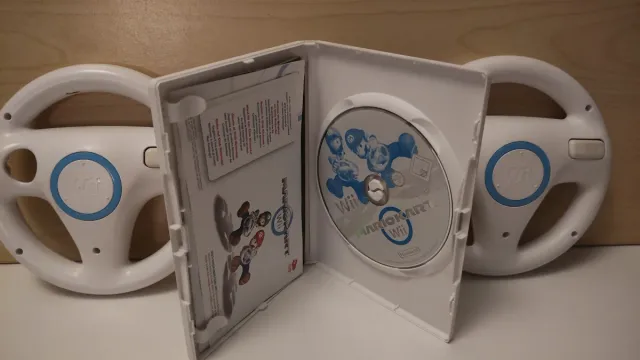 Mario Kart Wii + 2 Volantes Wii