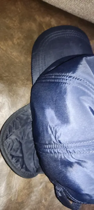 Gorra impermeable azul