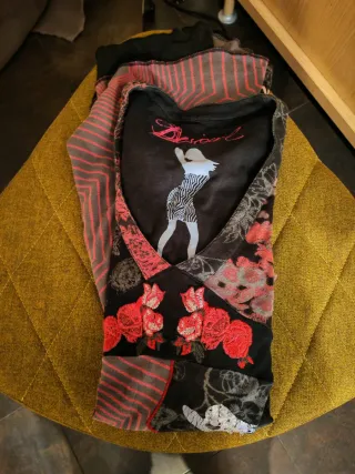 Lote: Vestido, Bambas, Pantalón, Riñonera y Bolso