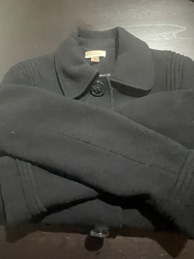 Chaqueta negra corta