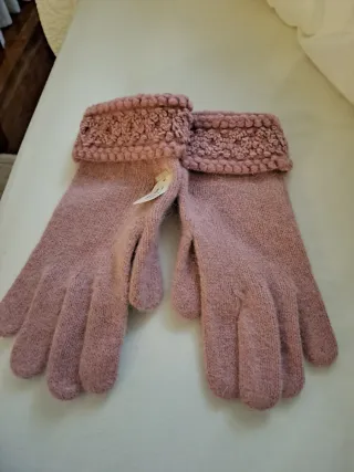 Guantes rosas de punto