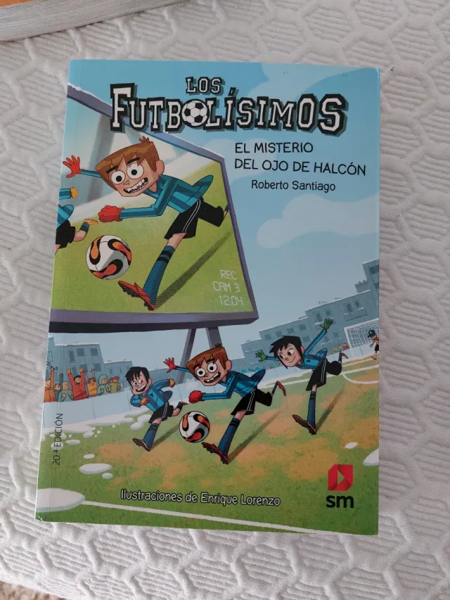 LOTE 2 libros LOS FUTBOLISIMOS