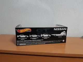 Hot Wheels Diorama Nissan Skyline