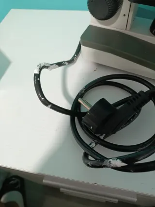 Microscopio Profesional Laboratorio