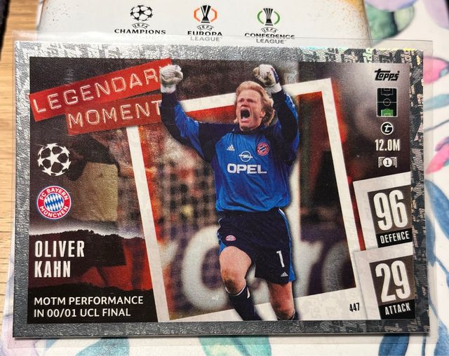 Tarjeta Oliver Kahn Topps Legendary Moment
