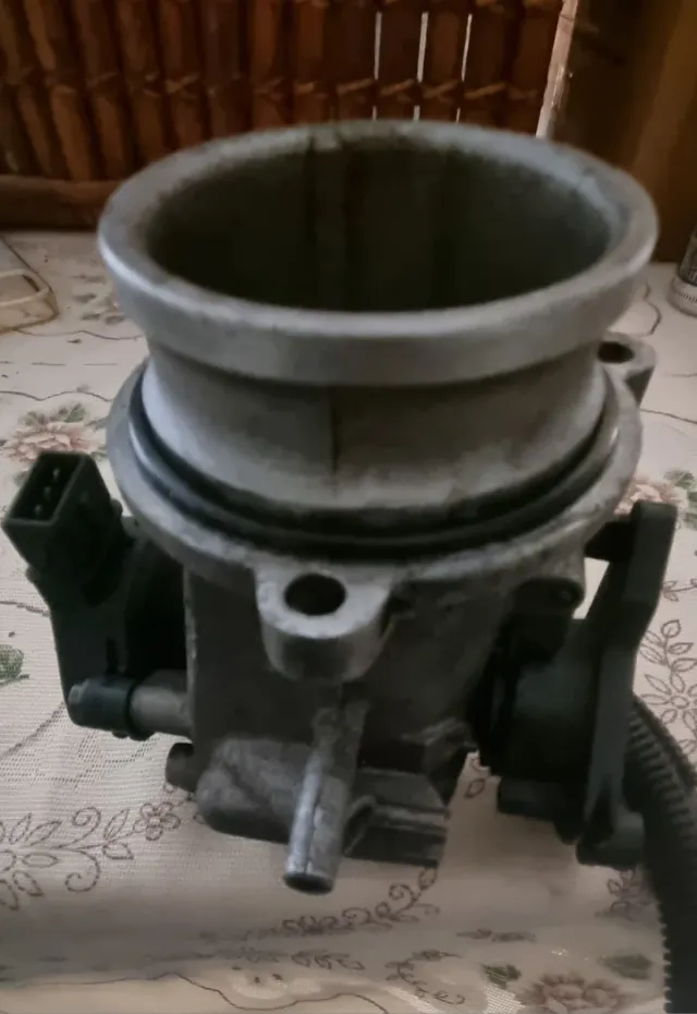 Mariposa Admisión Peugeot 205 309 GTI