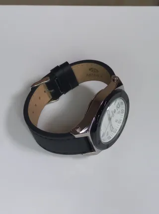 Reloj Marea Caballero Negro y Blanco