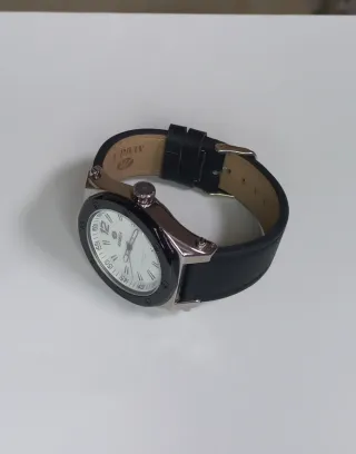 Reloj Marea Caballero Negro y Blanco