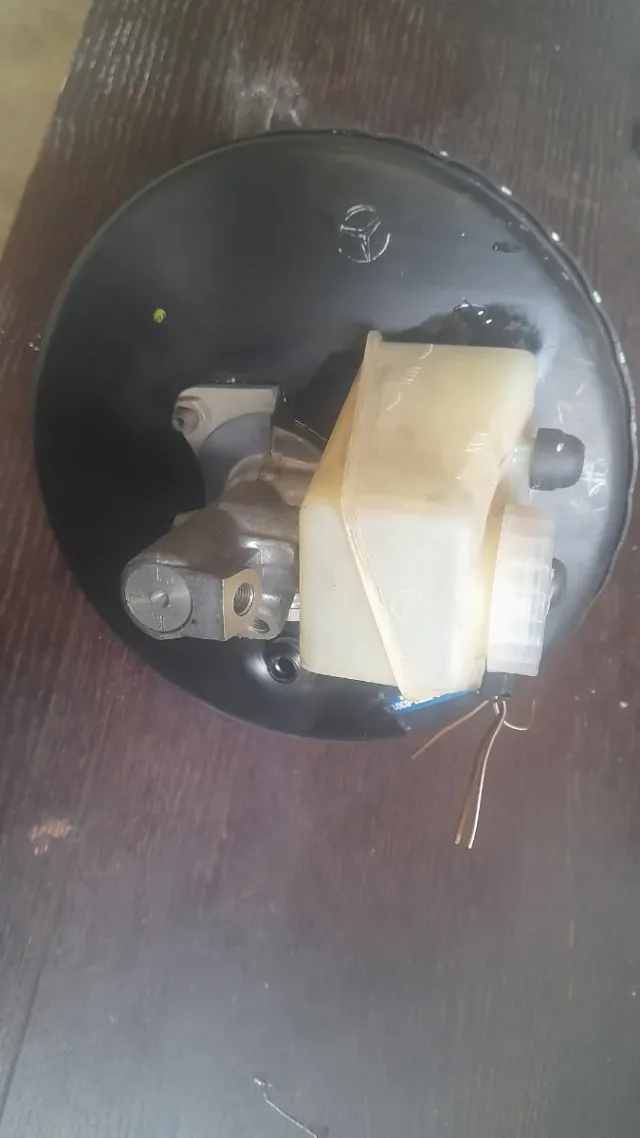 Servofreno MERCEDES  124