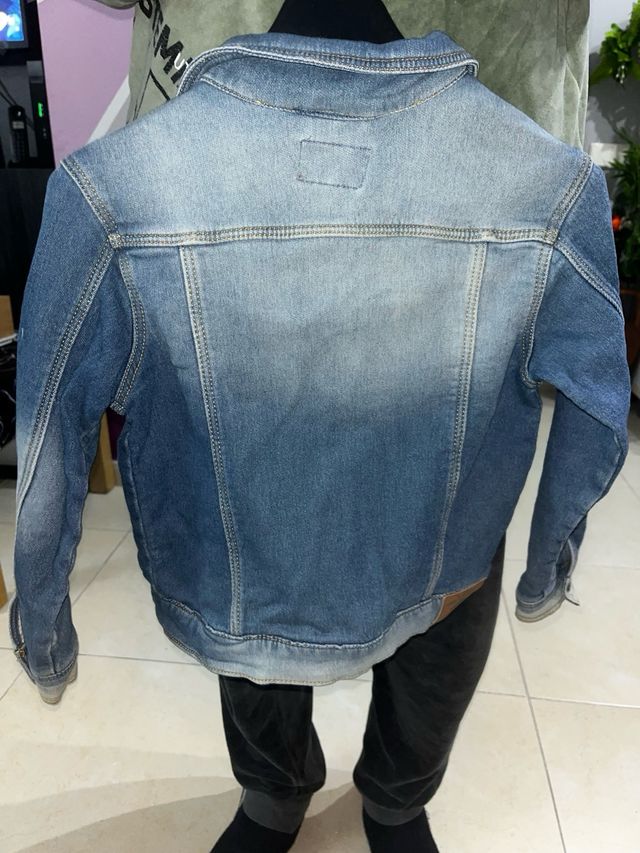 Tejana vaquera con parches