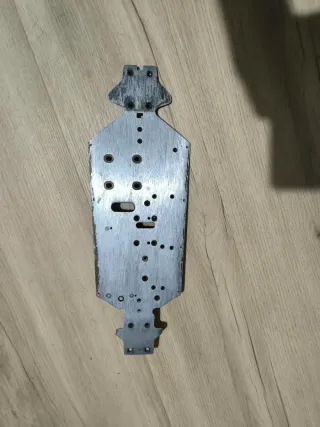 Chasis Mugen MBX8 nitro