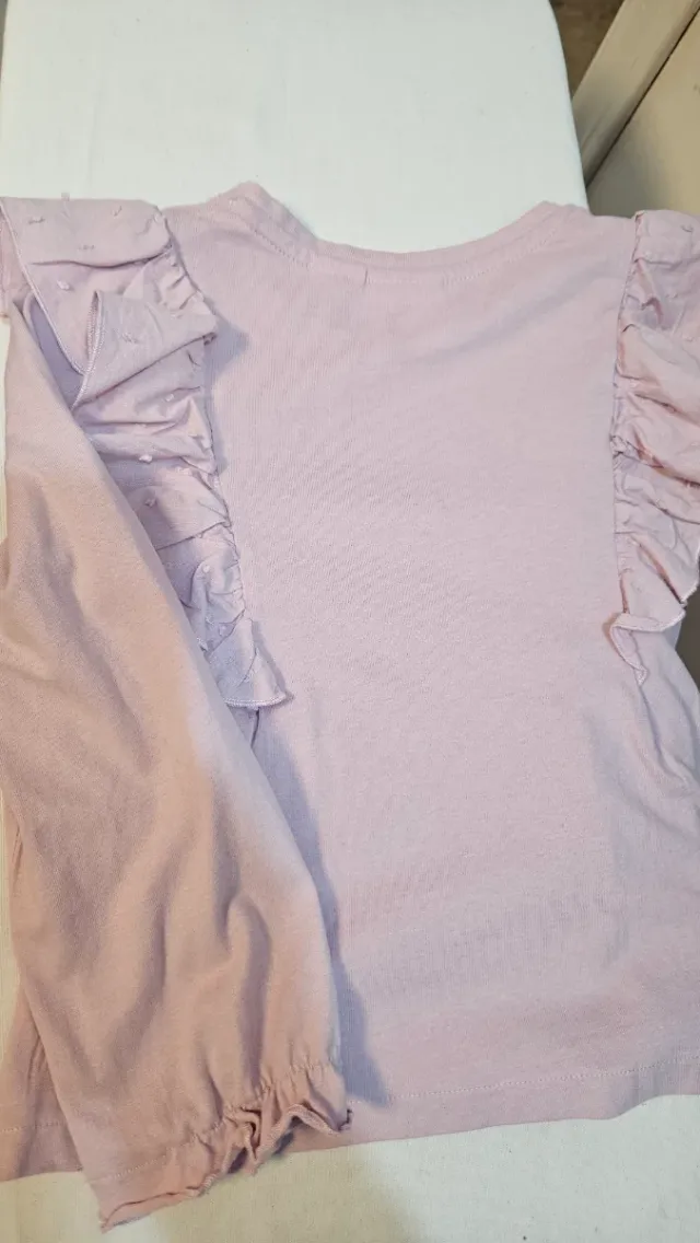 Camiseta Zara niña volantes rosa