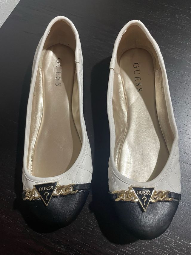 Bailarinas Guess Blancas y Negras