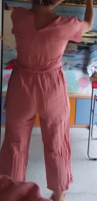 Mono Oysho rosa manga corta