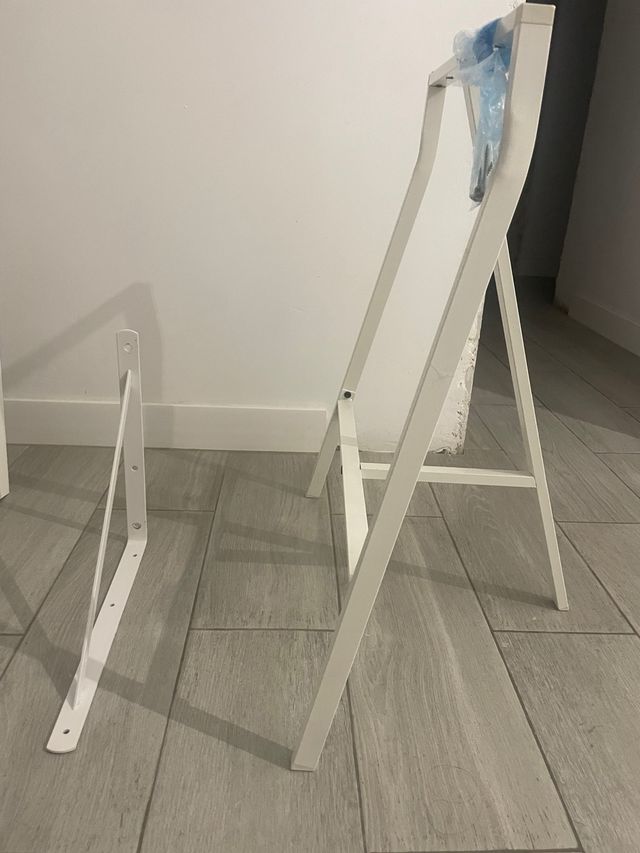 Escuadra y borriqueta para tablón