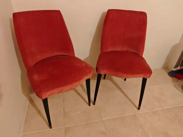 Sillas-Butacas rojas tapizadas (2 unidades)