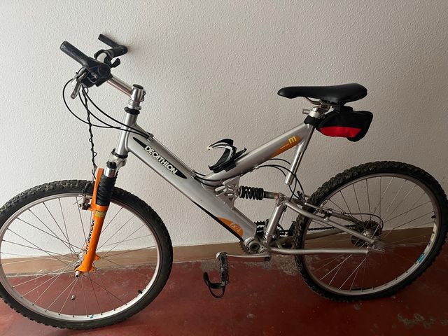 Bicicleta Decathlon Montagna