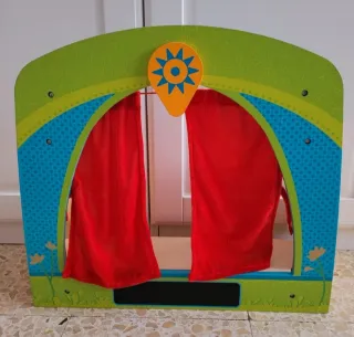 Teatro infantil con 4 marionetas. Imaginarium
