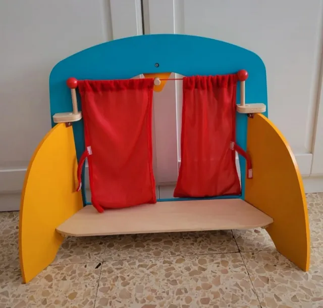 Teatro infantil con 4 marionetas. Imaginarium