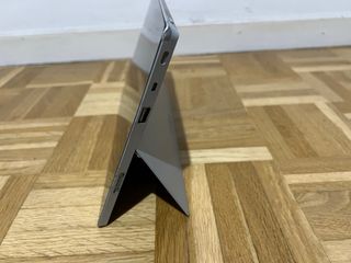 Microsoft Surface Windows Tablet