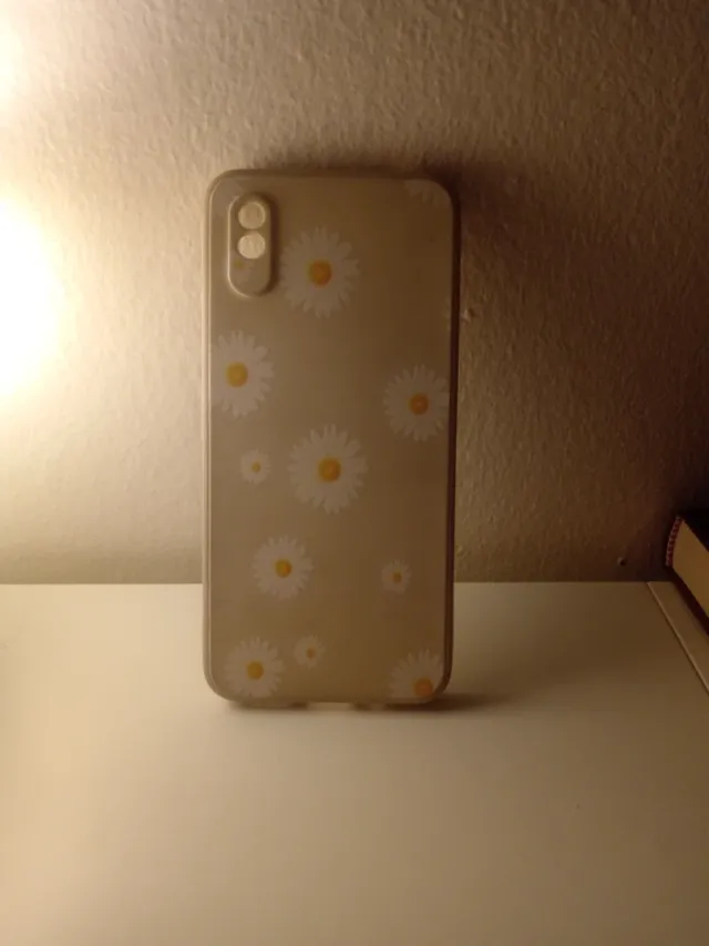 Funda móvil flores margaritas