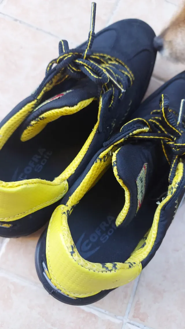 Scarpe da lavoro Cofra nere e gialle