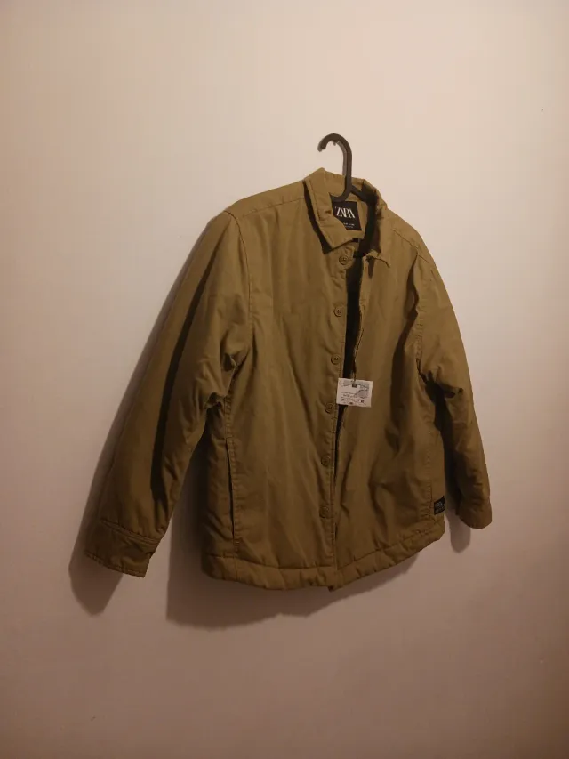 Chaqueta niño Zara color camel