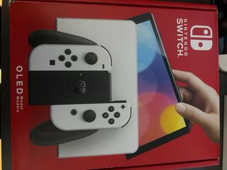 Nintendo Switch OLED Bianca