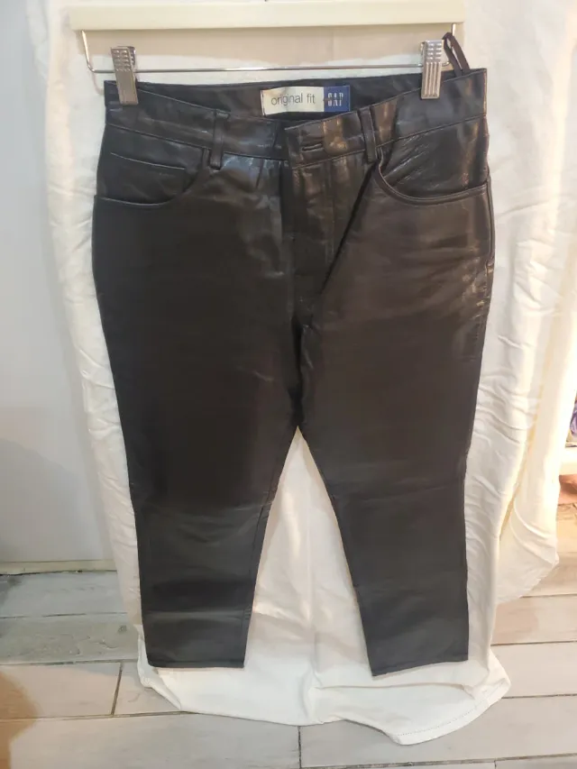 Pantalón Cuero Genuino GAP Original Fit Talla 6
