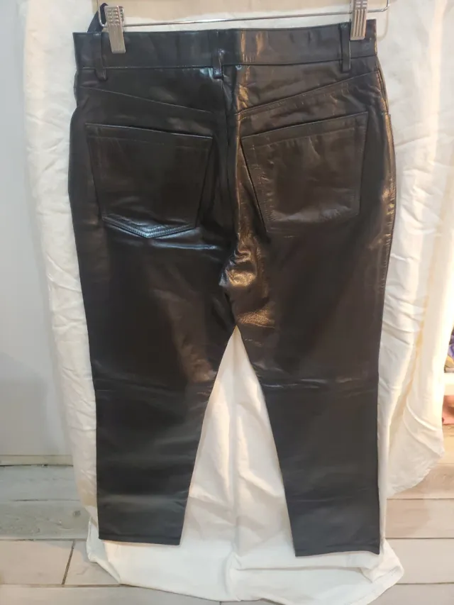 Pantalón Cuero Genuino GAP Original Fit Talla 6