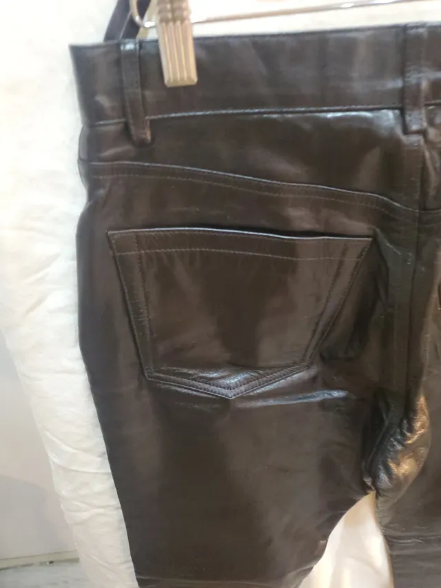 Pantalón Cuero Genuino GAP Original Fit Talla 6