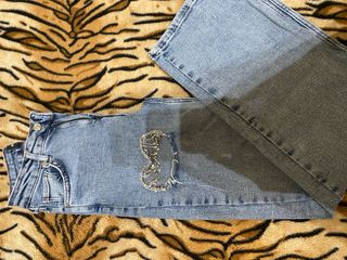 Pantalón vaquero con pedrería 34/36