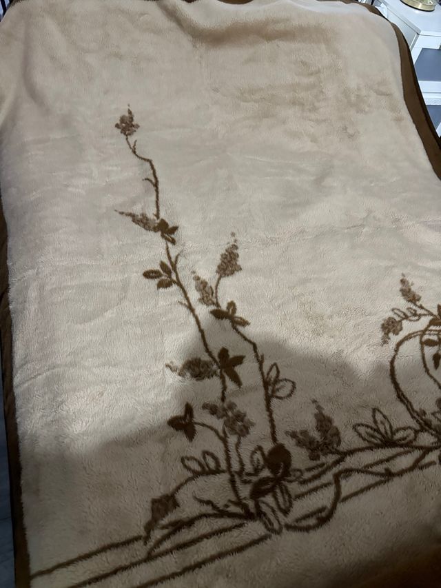 Manta Fleece 230x170 cm Beige y Marrón