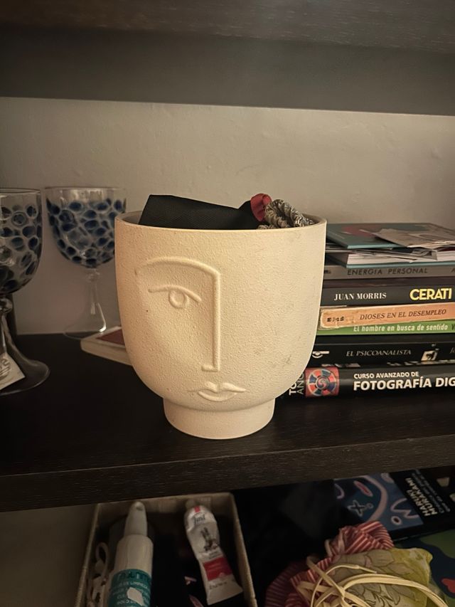 Maceta Decorativa Rostro Beige