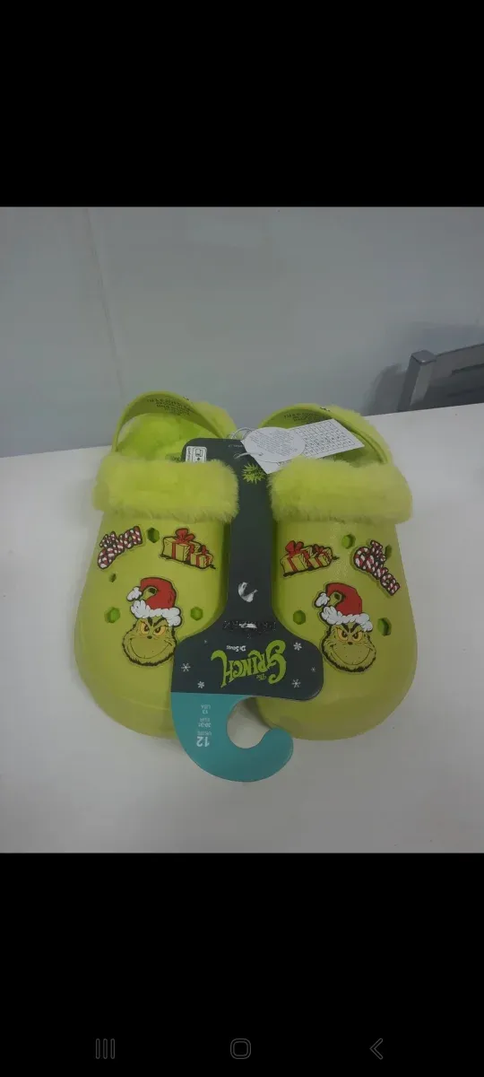 Zuecos Grinch Talla 30-31 Nuevos