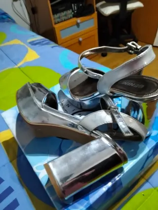 Sandalias Plataforma BENINI Plateadas