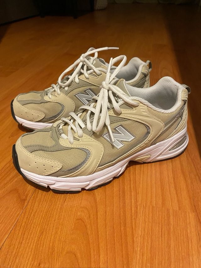 Zapatillas New Balance 530 Beige
