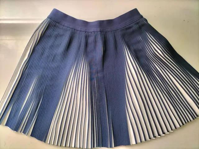 Falda niña plisada azul y blanco