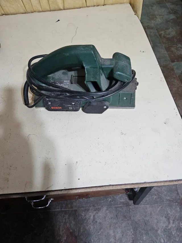 Cepillo Eléctrico Bosch Verde