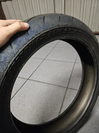 Neumático Dunlop KR