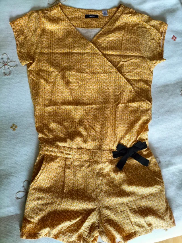 Mono corto niña Okaidi mostaza