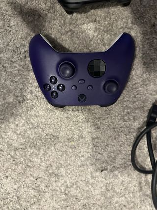 Xbox Series X + 2 Controles